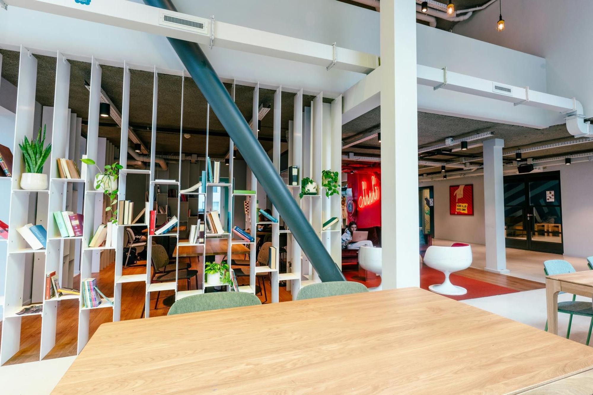 Hotel The Social Hub Extended Den Haag