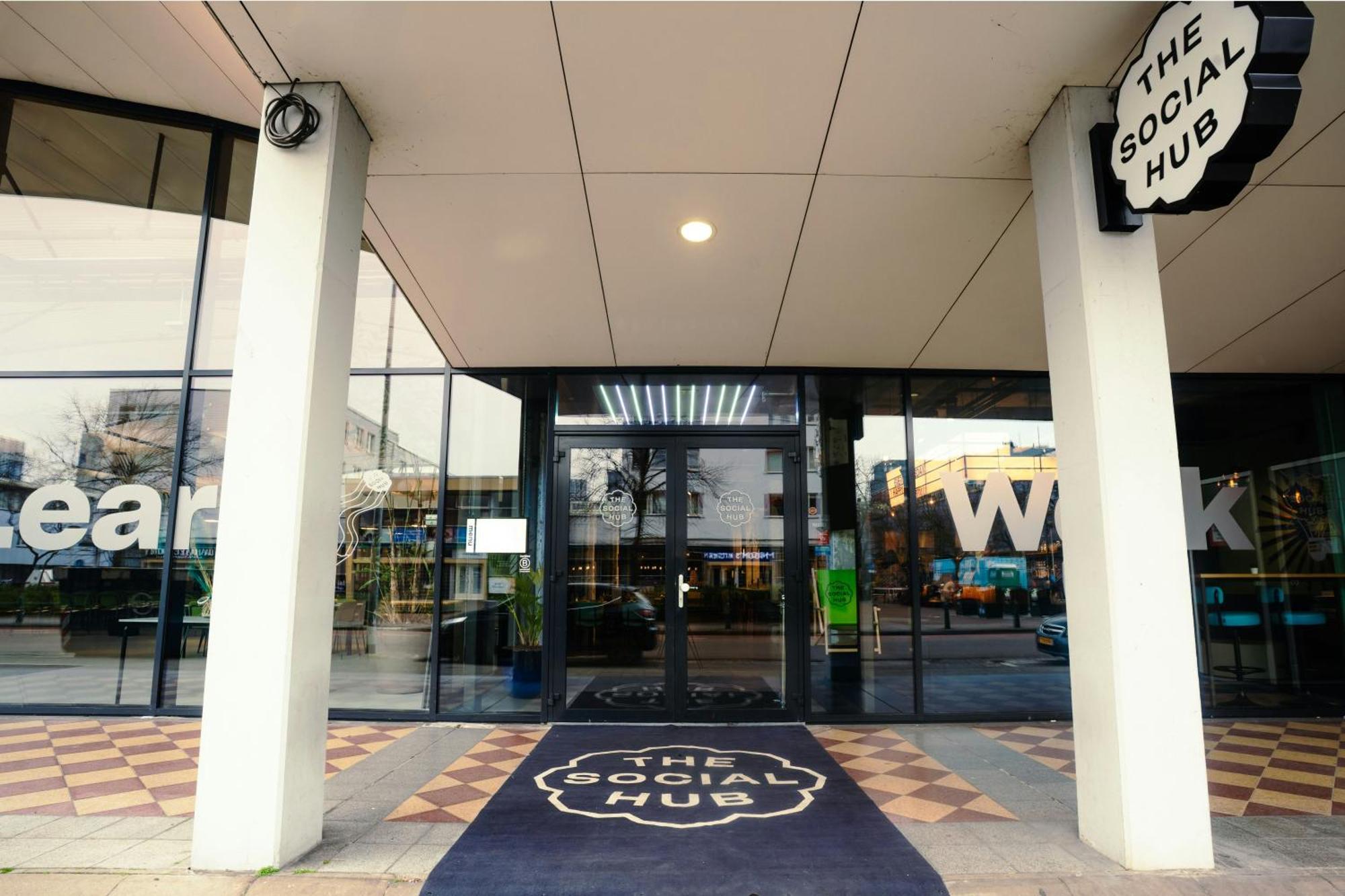 Hotel The Social Hub Extended Den Haag